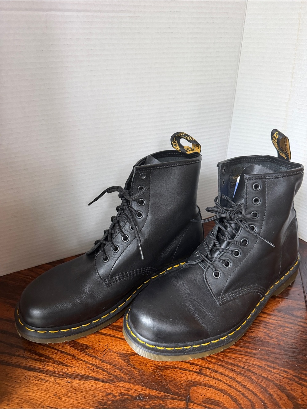Dr. Martens. The Original iconic 1460 8-eye Mens Boot